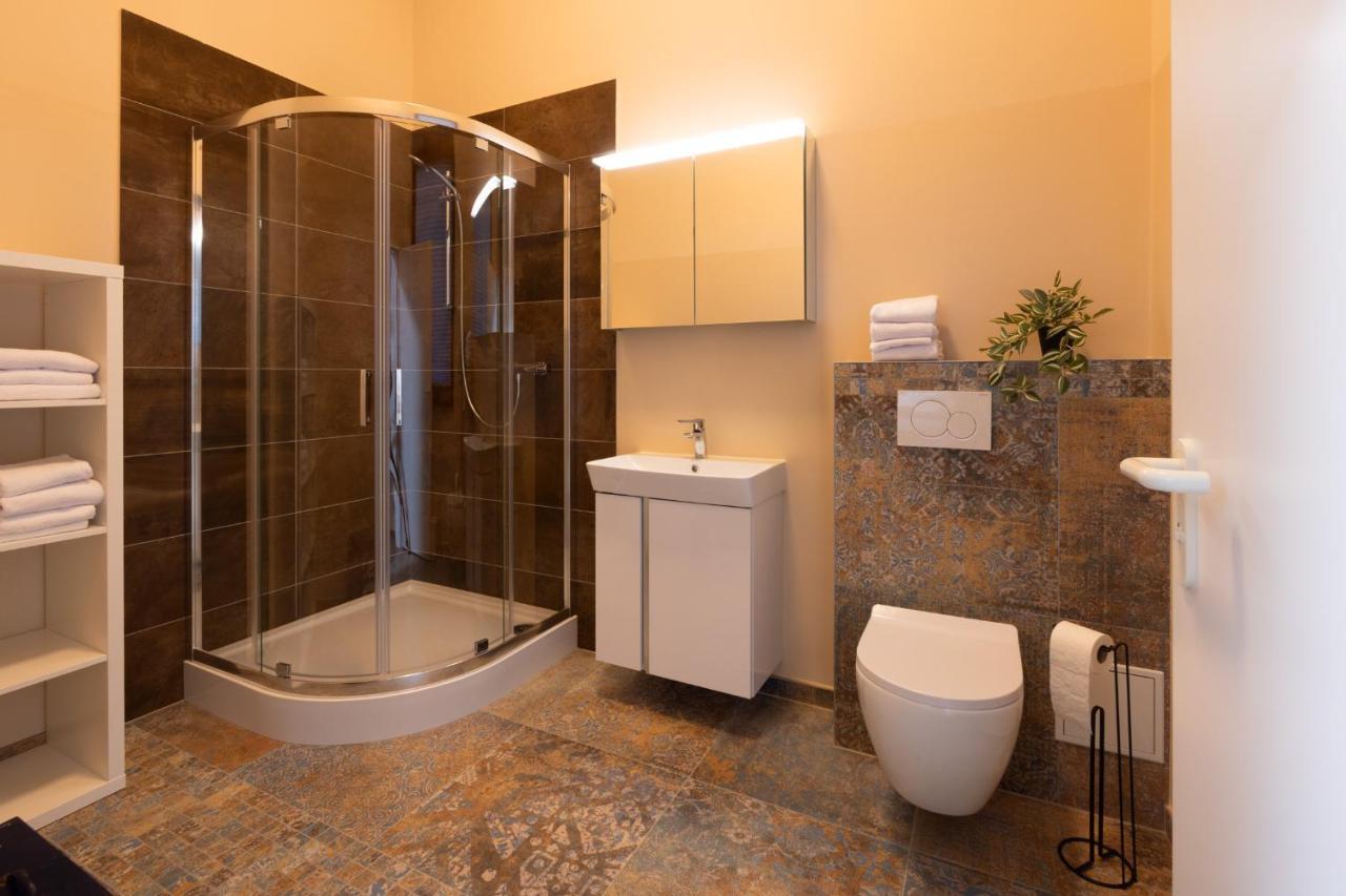 Fabric Apartments Dettingen an der Erms Kültér fotó